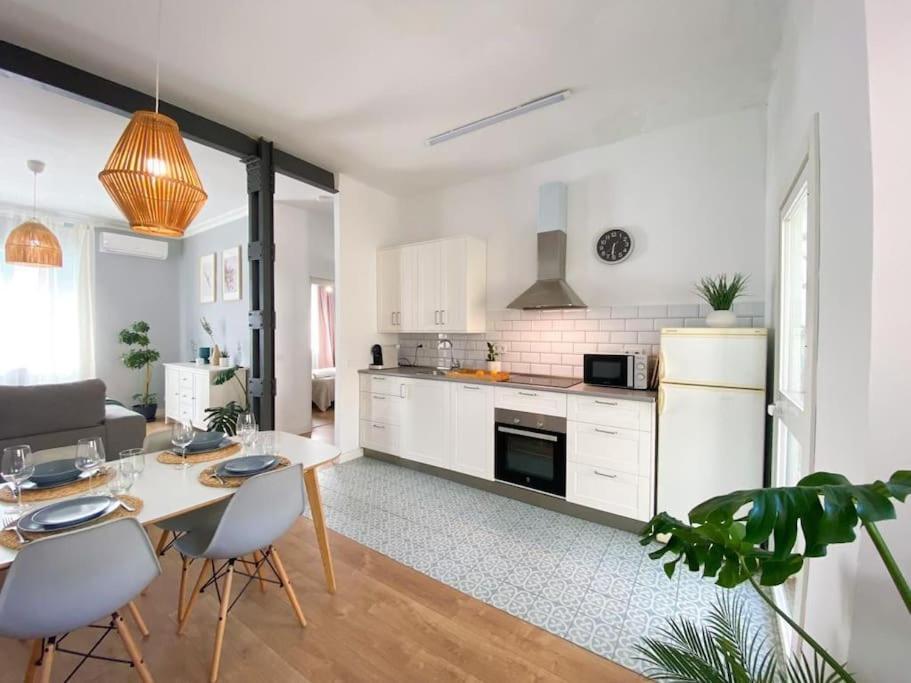 Bright Flat Rosaleda Apartment มาลากา ภายนอก รูปภาพ